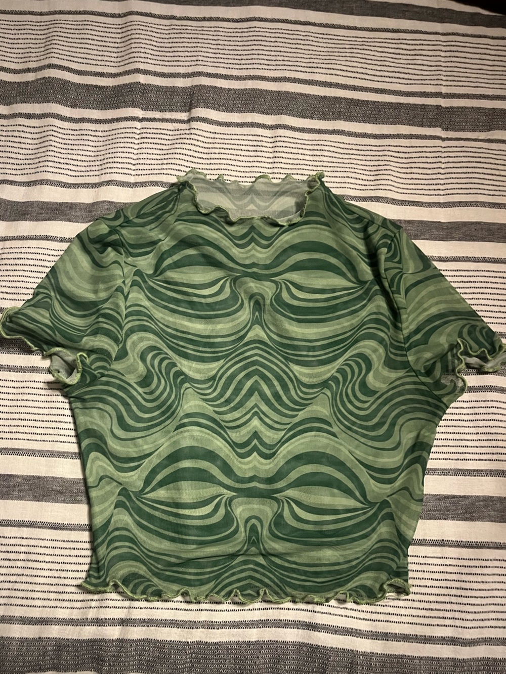 Green Wave Print Sheer Mesh Crop Top